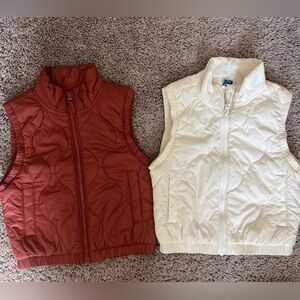 Old navy quilted puffer vest for girls 🍁